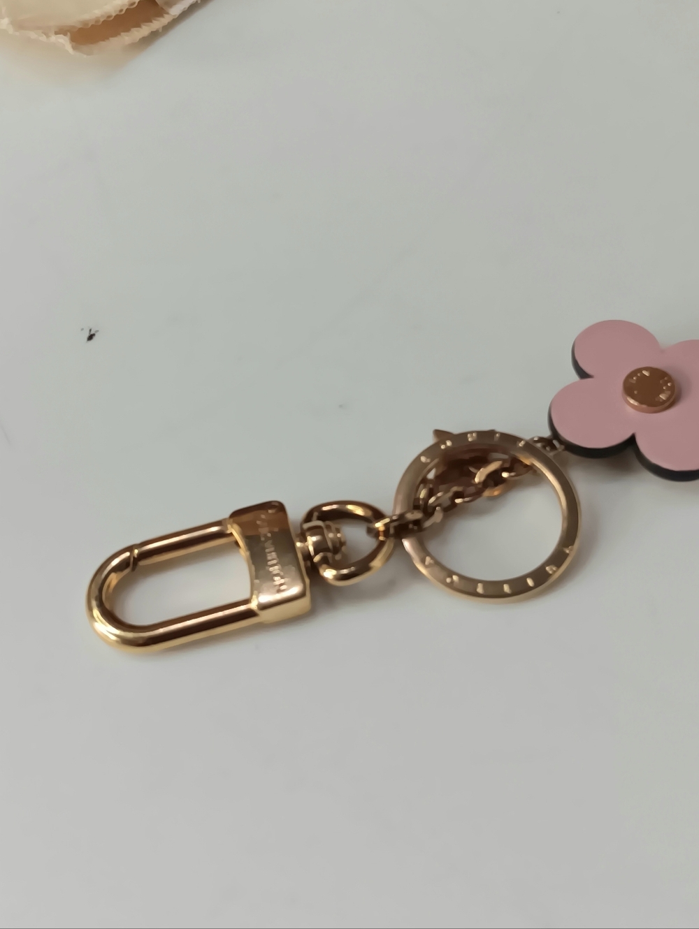 Louis Vuitton Blooming Flowers BB Bag Charm Key Holder Pink Monogram ✨ Box - Picture 9 of 14
